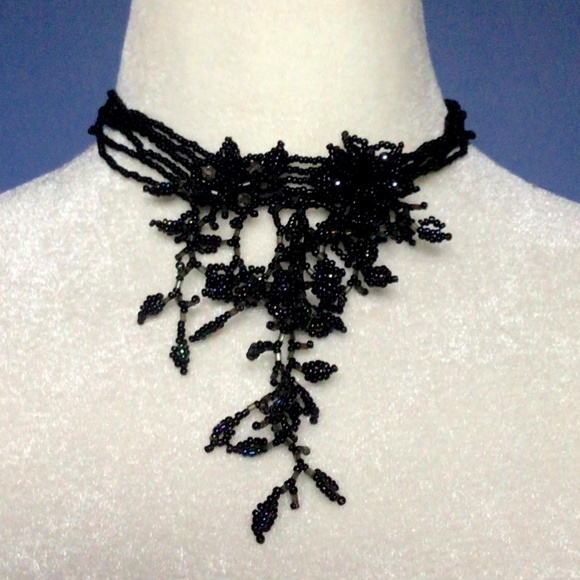 Stunning Black Beaded Vine Choker Necklace - Picture 1 of 12